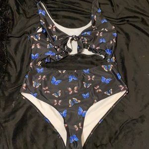 Shein bathing suit size 2XL